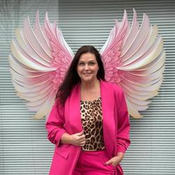 Curved Angels, Waddinxveen openingstijden