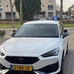Autorijschool Kyra, Stein openingstijden