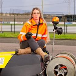 Linda's rioolservice, Linne openingstijden