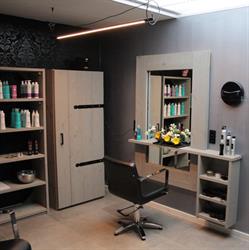 Hairstyle Patries Stein, openingstijden