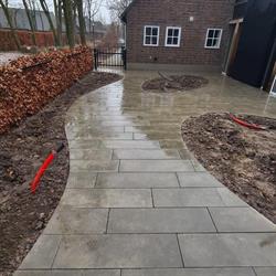 Hami Sierbestrating, Eersel openingstijden