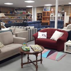 Stichting Kringloopwinkel Op 'e Nij, Koudum openingstijden
