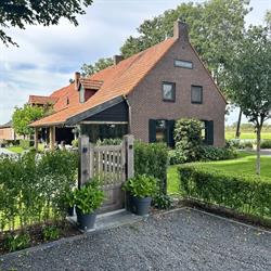 Stal Hoeve de Schans, Reuver openingstijden