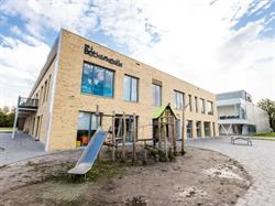 Dr J. Botkeskoalle, onderdeel van Stichting ROOBOL, Damwâld openingstijden