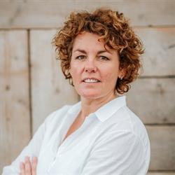 Hip Coaching, Monster openingstijden