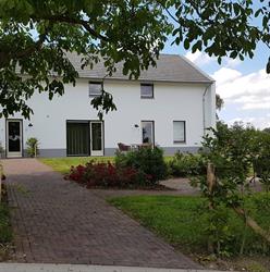 Hoeve Kroonen, Schin op Geul openingstijden