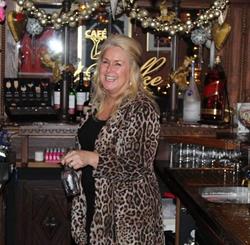 Café 't Wiefke, Losser openingstijden