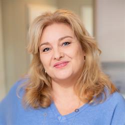 essence of Beauty, Voorschoten openingstijden
