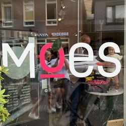 Moes, Doorn openingstijden