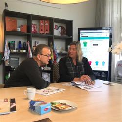 Strikwerda en Smit, Scharnegoutum openingstijden