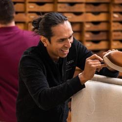 Nu-Design Meubelatelier, Steyl openingstijden