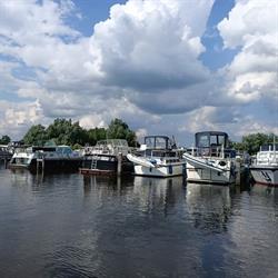 Jachthaven Kuikhorne, De Westereen openingstijden