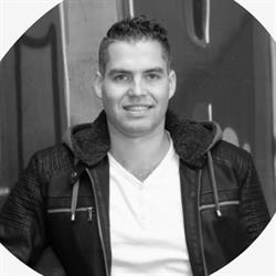 Phoenix Pro, Roosendaal openingstijden