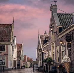 Eetcafé De Walvis, De Rijp openingstijden