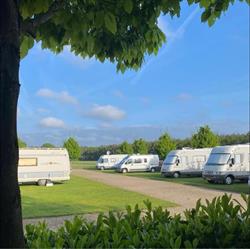 Camperplaats Kompas Grubbenvorst, openingstijden