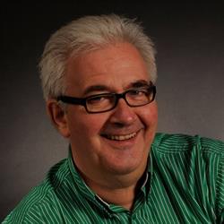 Tom Suters Muziekdiensten, Nuenen openingstijden