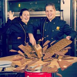 Echte Bakker Michel, Houten openingstijden