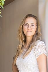 Sabine Jasmijn - Ervaringsdeskundige & Schouder expert, Purmerend openingstijden