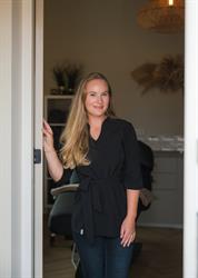 Pura Vida Beauty & Wellness, Oostkapelle openingstijden