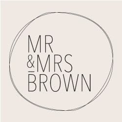 MR & MRS BROWN, Castricum openingstijden
