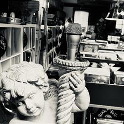 Meneer van Ulden vinyl, Schiedam openingstijden