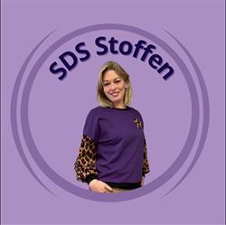 Sds stoffen, Sneek openingstijden
