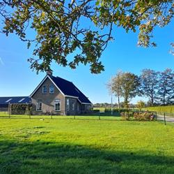 Bed en Breakfast The Wooden Wall, Marum openingstijden