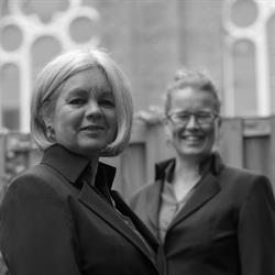 De Vlinder uitvaartverzorging & uitvaartwinkel, Schiedam openingstijden