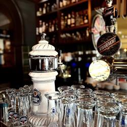 Herberg D'n Brouwer Eten-drinken-slapen, Zeeland openingstijden