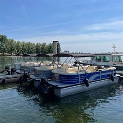 Lowlandsboats, Herten openingstijden