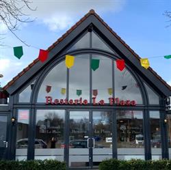 Restaria La Plaza Vlijmen, openingstijden