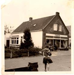Been Wonen, Roden openingstijden