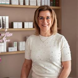 Iksi Beauty, De Lier openingstijden