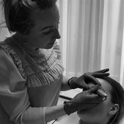 imake-up, Uitgeest openingstijden