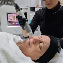 Infinite Hair and Beauty, Almere openingstijden