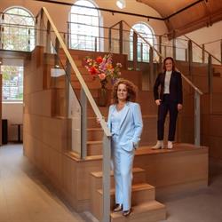 Vjanova Uitvaartbegeleiding & Afscheidsboetiek, Dordrecht openingstijden