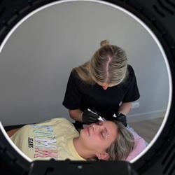 Browstudio es, Onstwedde openingstijden